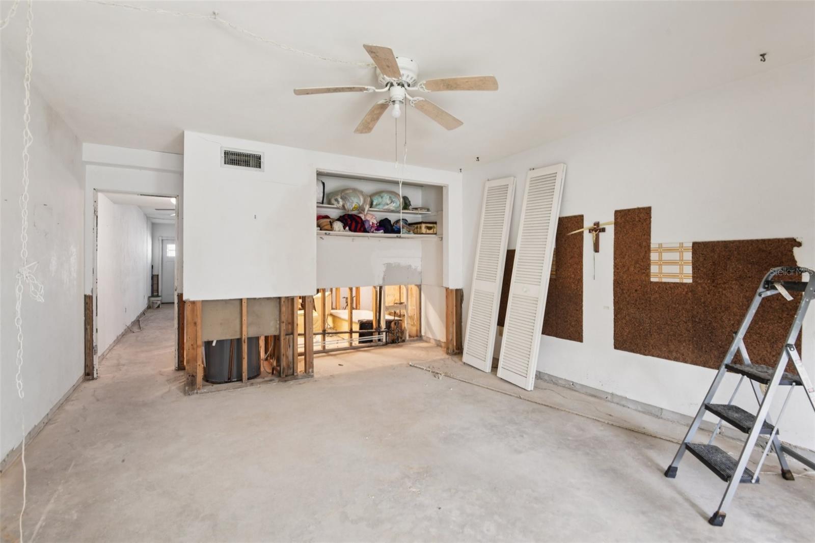 Image 16 of 39 For 4565 Duhme Road 103