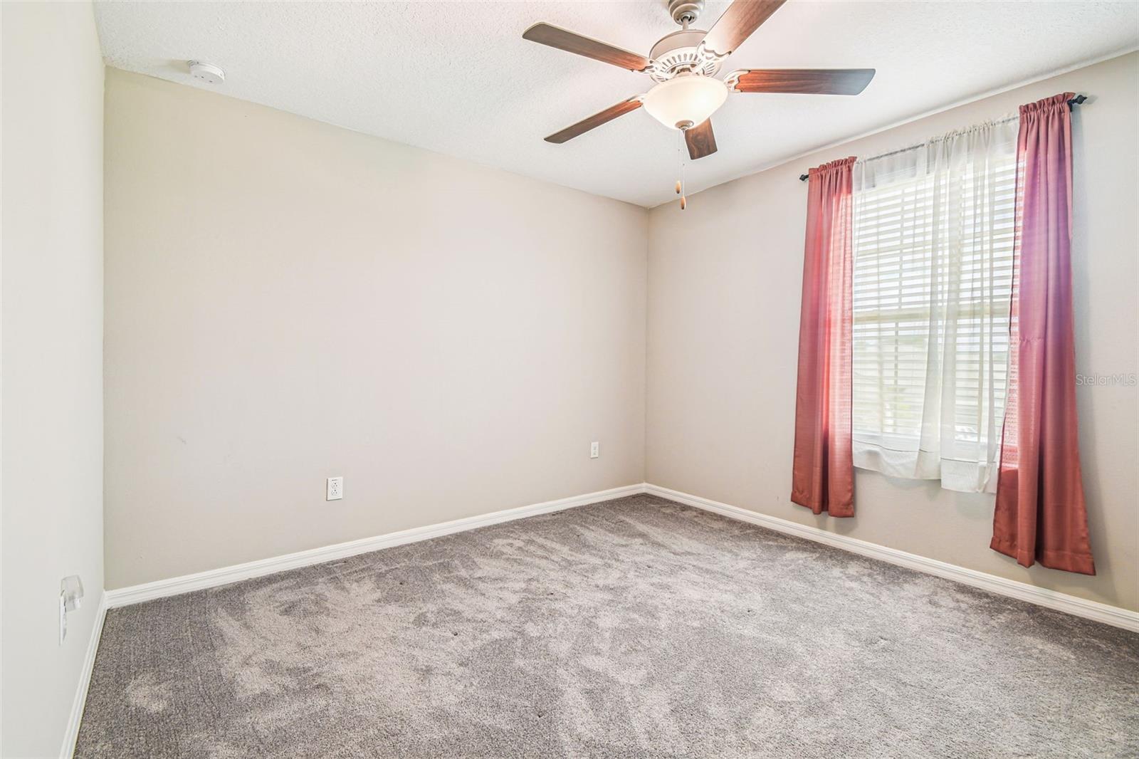 Image 22 of 44 For 12941 Wildflower Meadow Drive