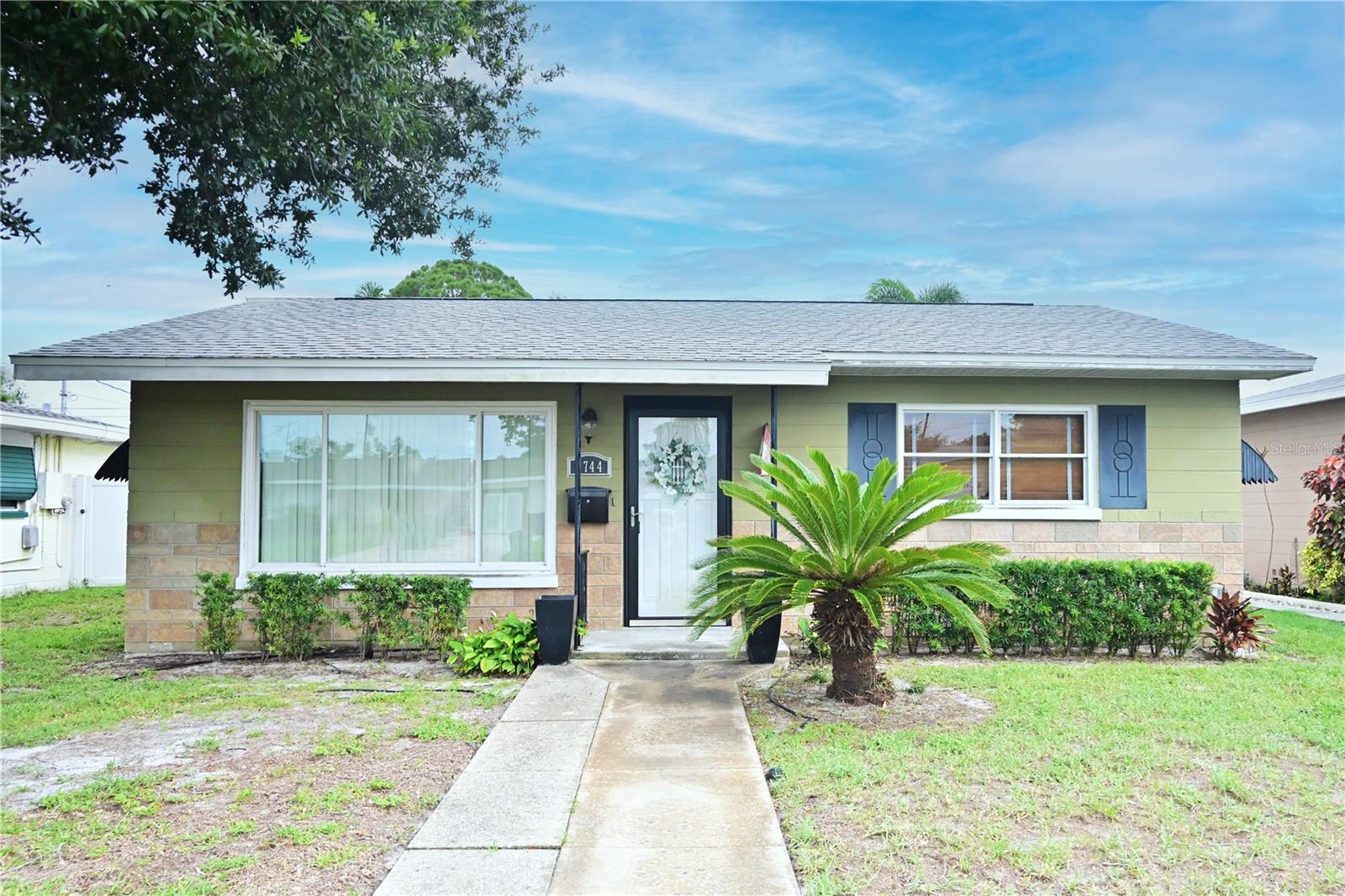 Details for 4744 11th Avenue N, ST PETERSBURG, FL 33713
