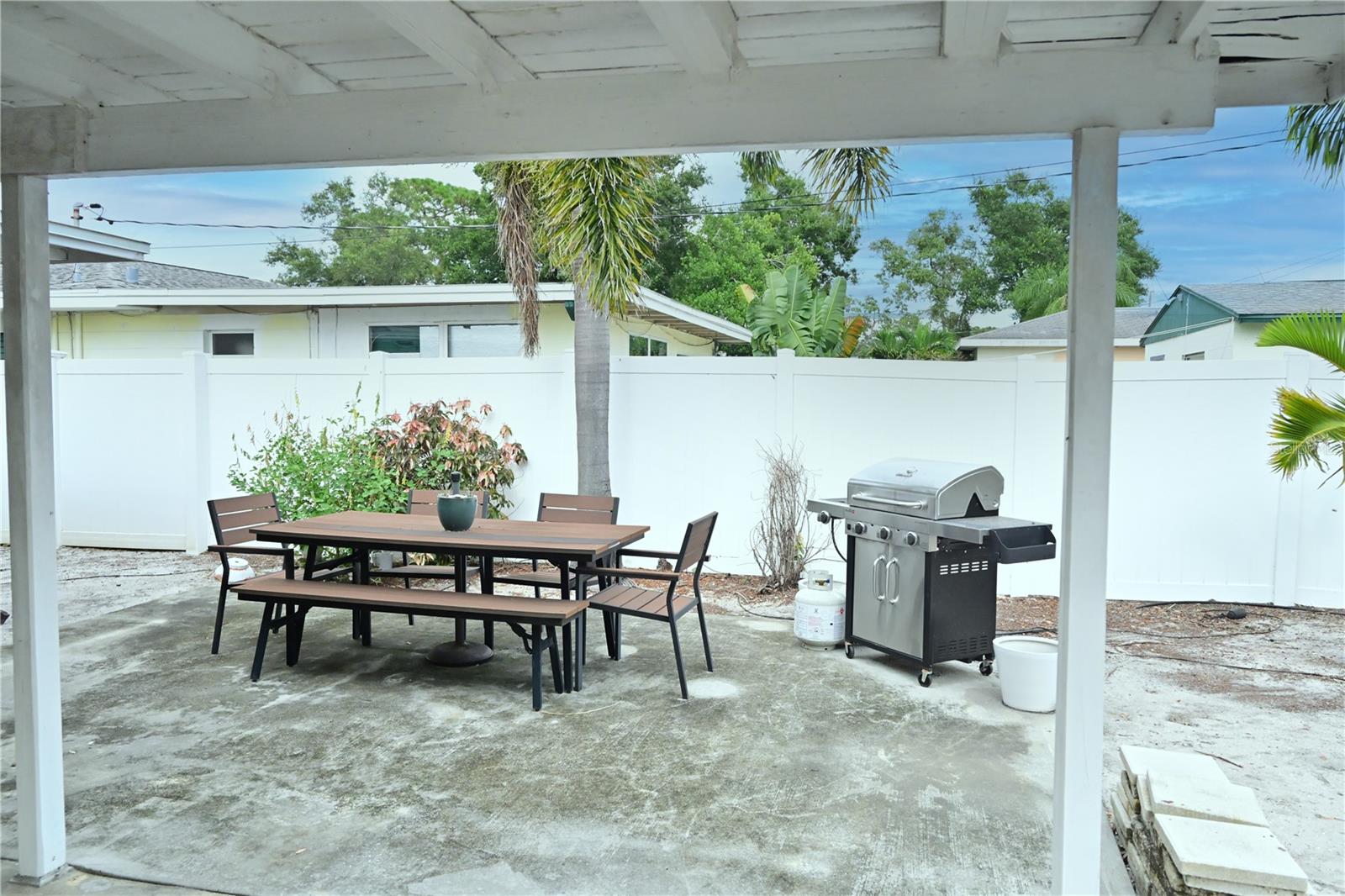 Image 22 of 26 For 4744 11th Avenue N
