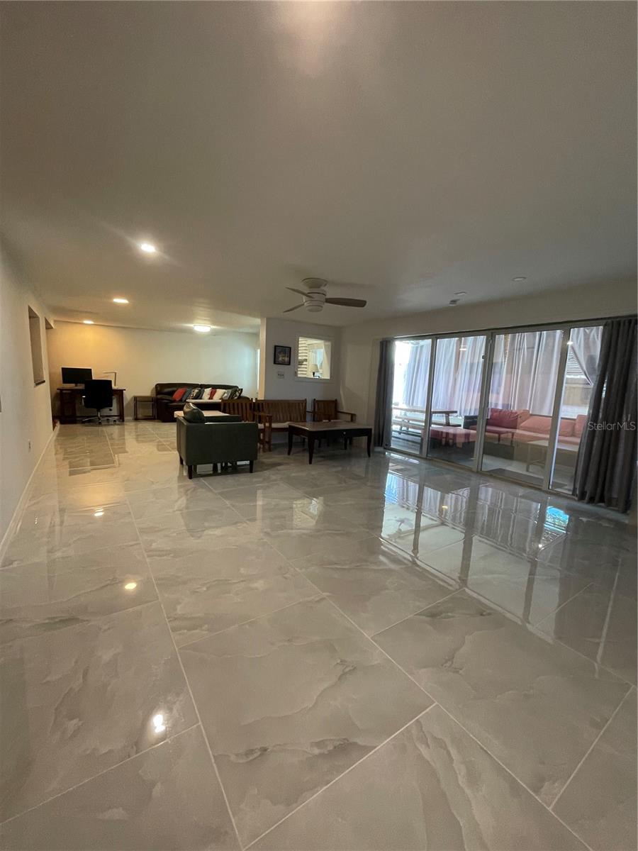 Image 18 of 29 For 8303 Lopez Drive
