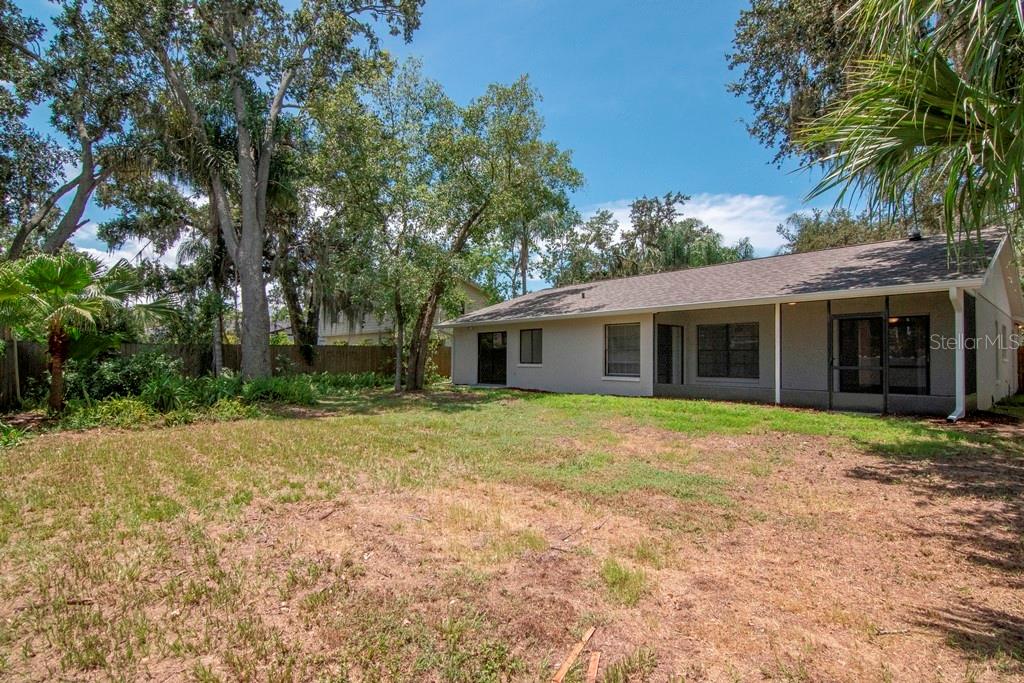 Image 17 of 18 For 3810 Windtree Court