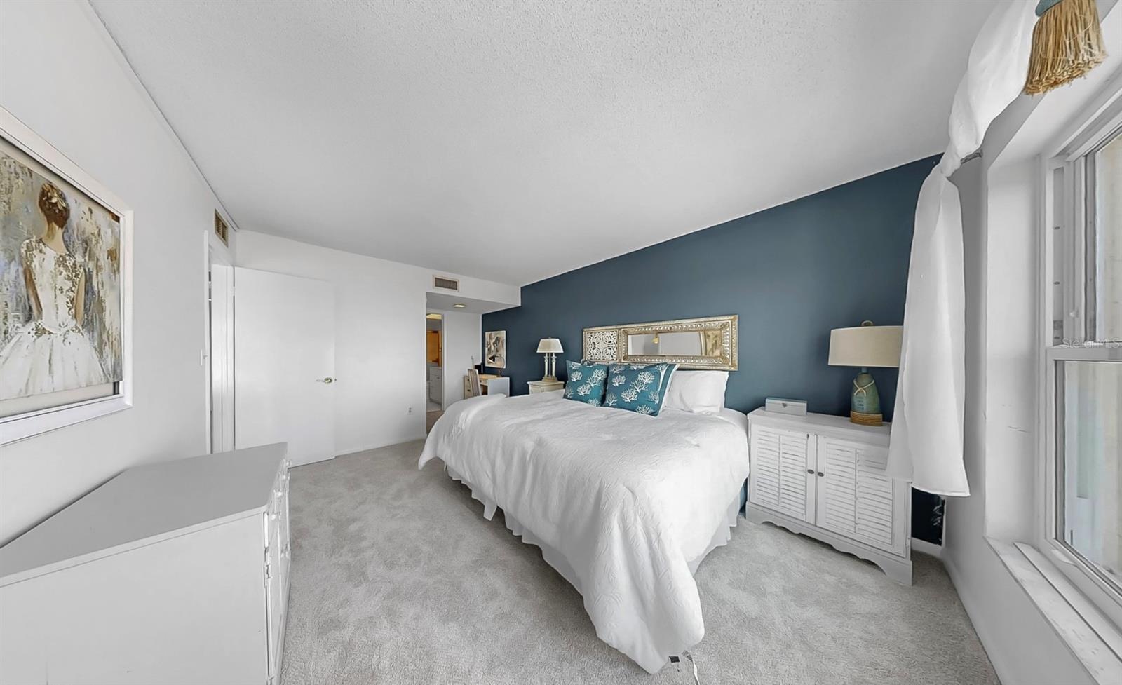 Image 12 of 24 For 4900 Brittany Drive S 1405