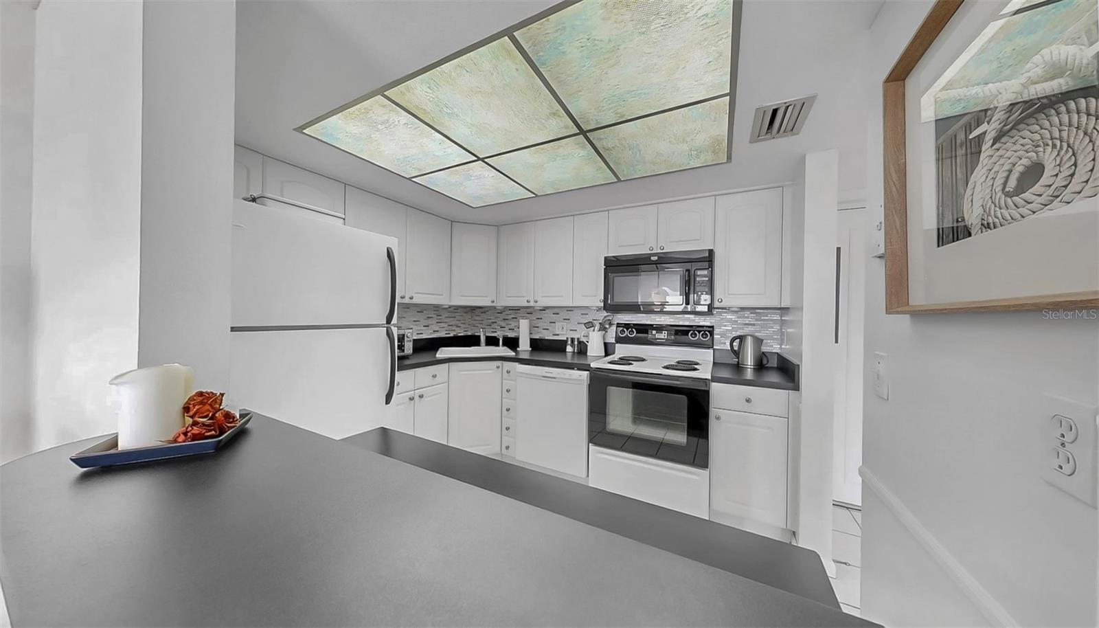 Image 7 of 24 For 4900 Brittany Drive S 1405