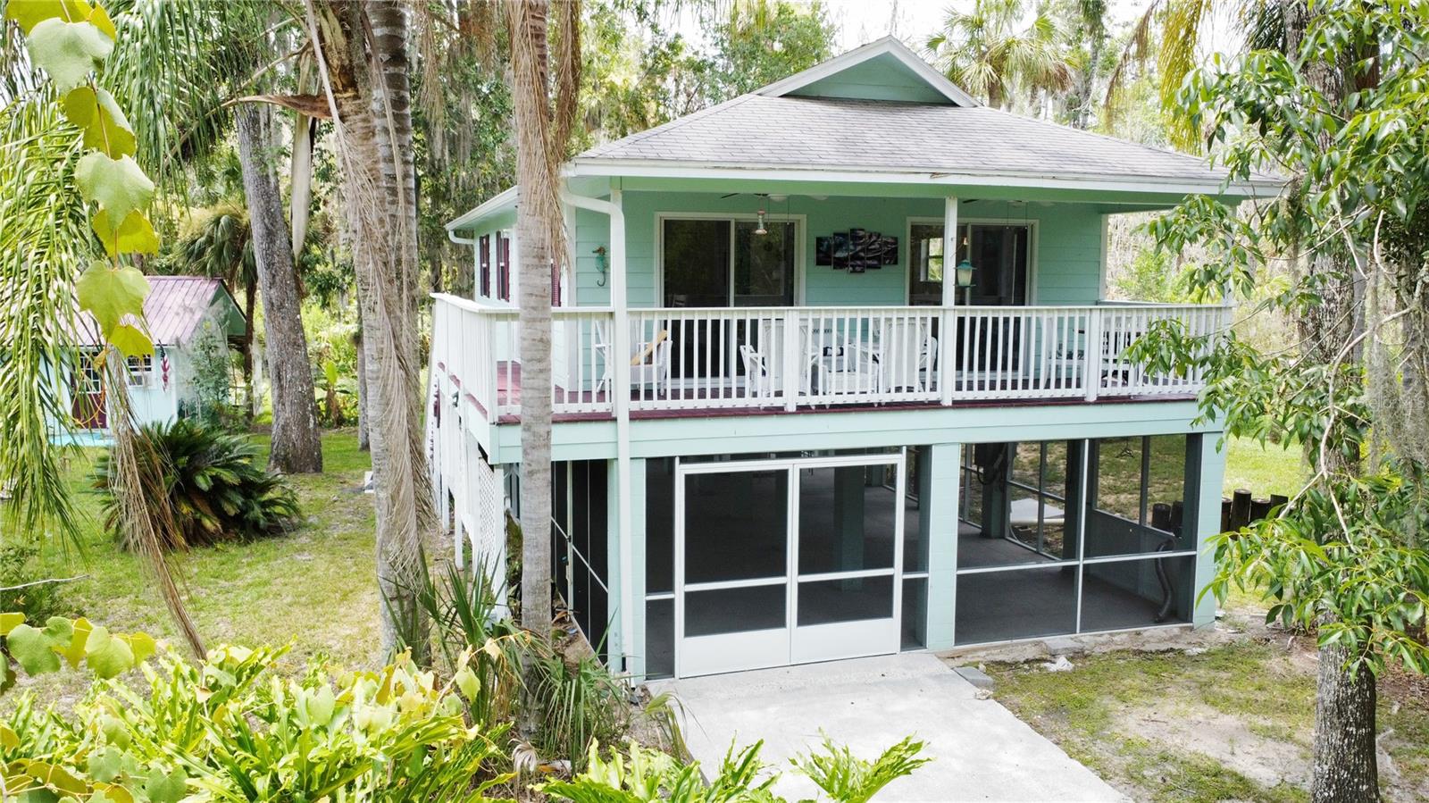 Listing photo id 42 for 10464 Oliver Street