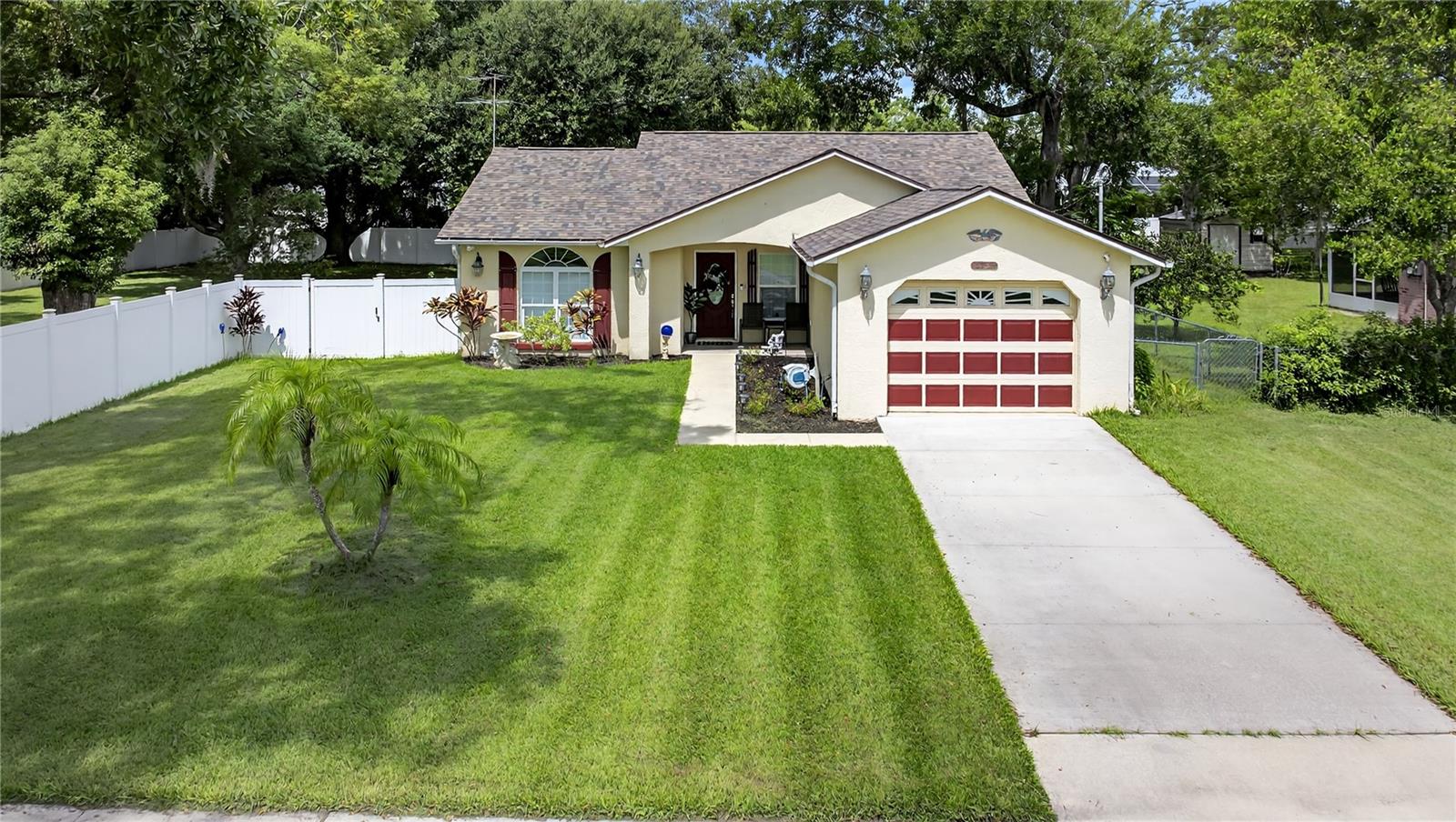 Details for 5731 17th Street, ZEPHYRHILLS, FL 33542