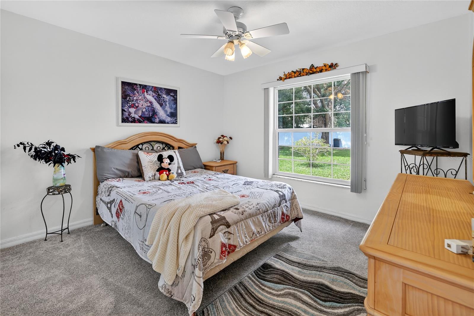 Listing photo id 14 for 5731 17th Street