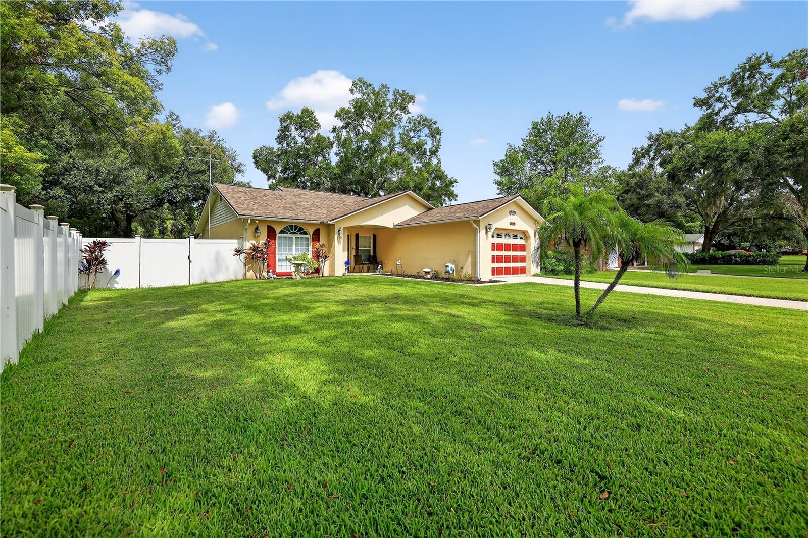 Listing photo id 34 for 5731 17th Street