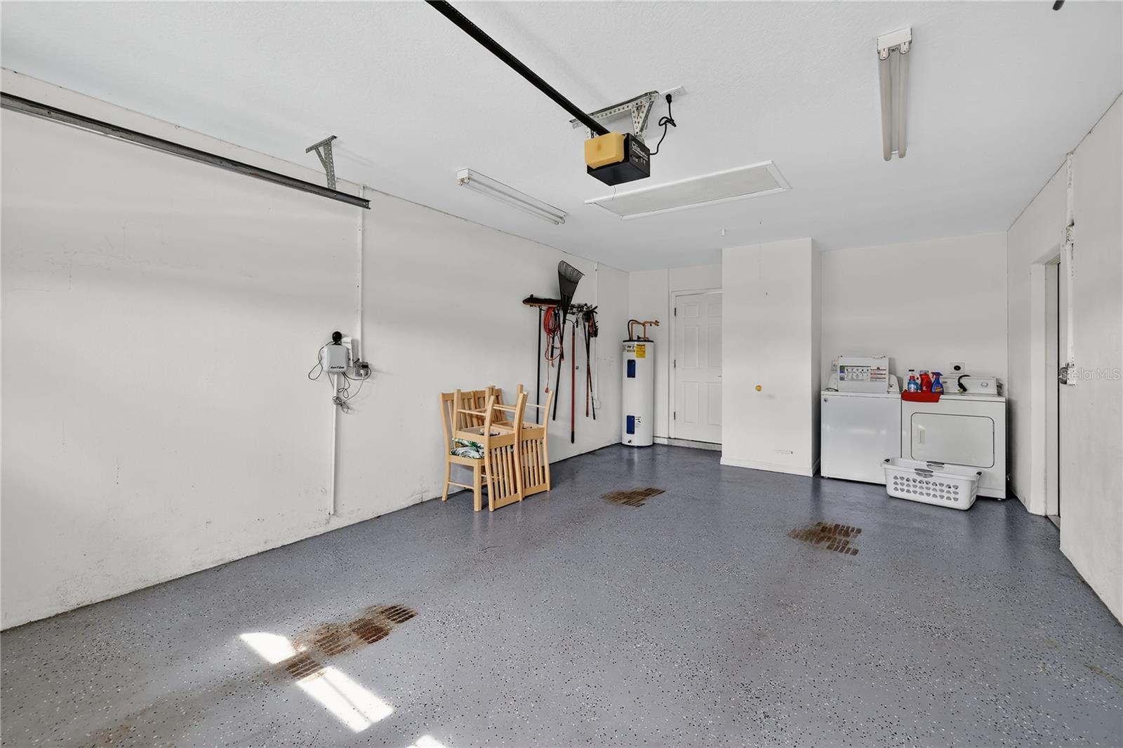 Listing photo id 37 for 5731 17th Street