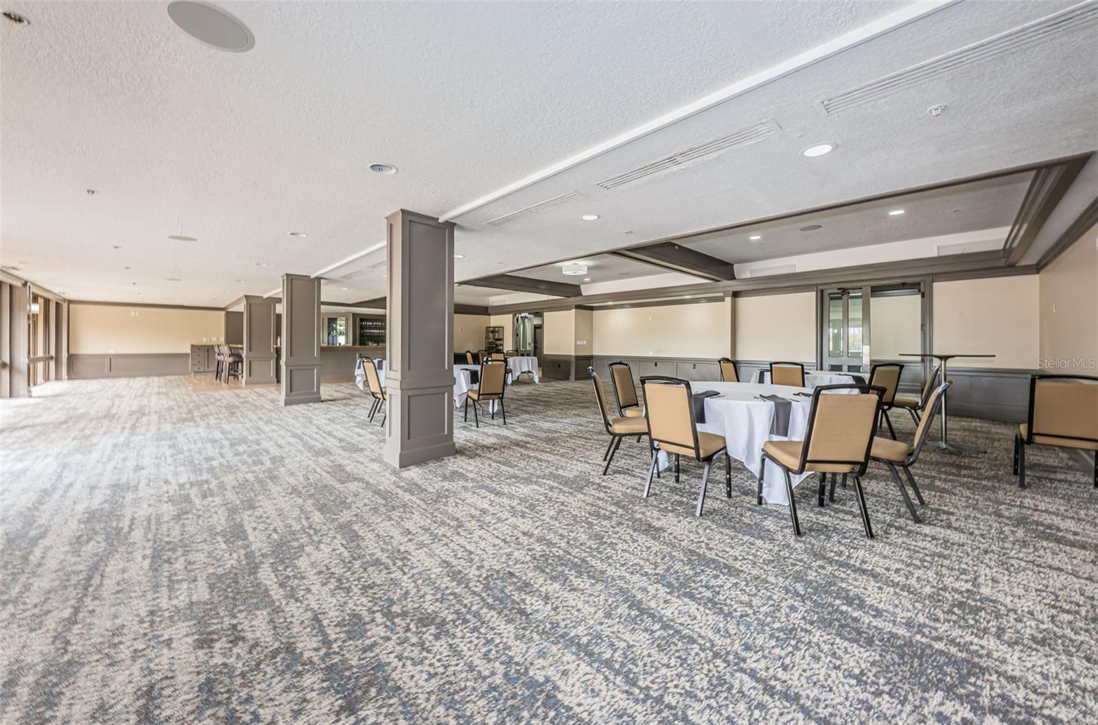 Image 83 of 100 For 1516 Lake Woodlands Parkway