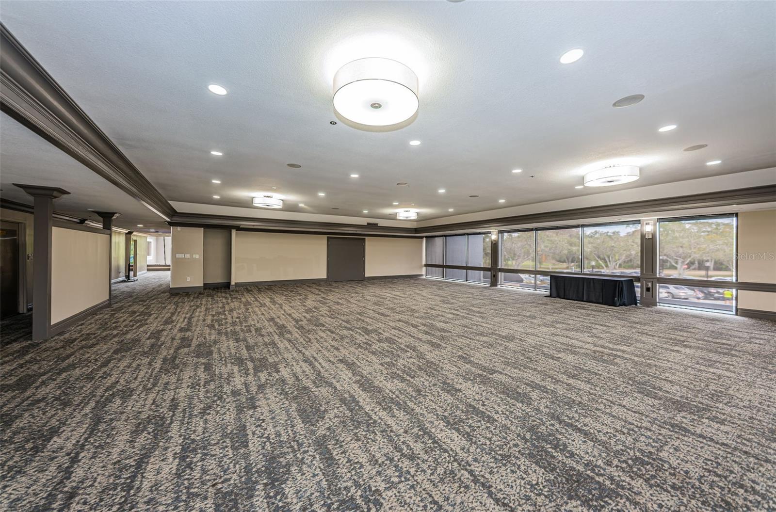 Image 90 of 100 For 1516 Lake Woodlands Parkway