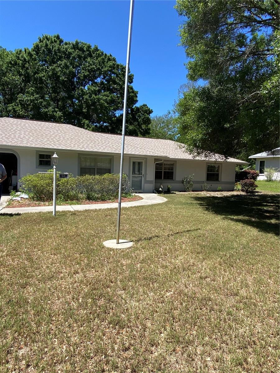 Image 21 of 29 For 8902 191st Circle