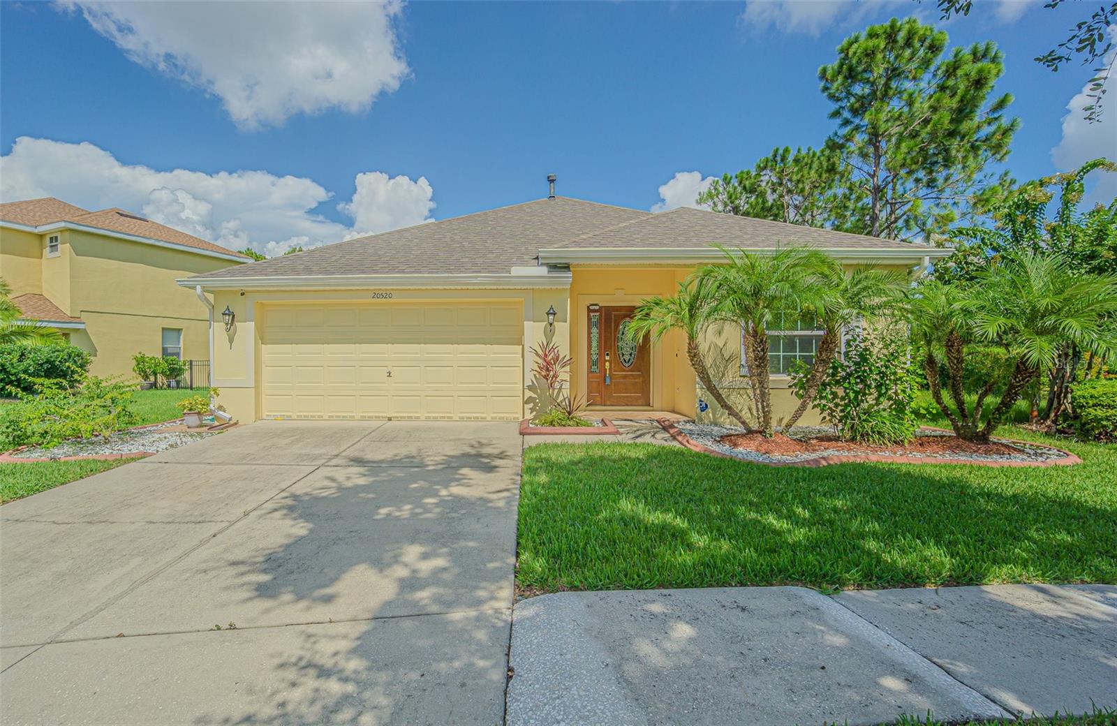 Image 4 of 44 For 20520 Sultana Court