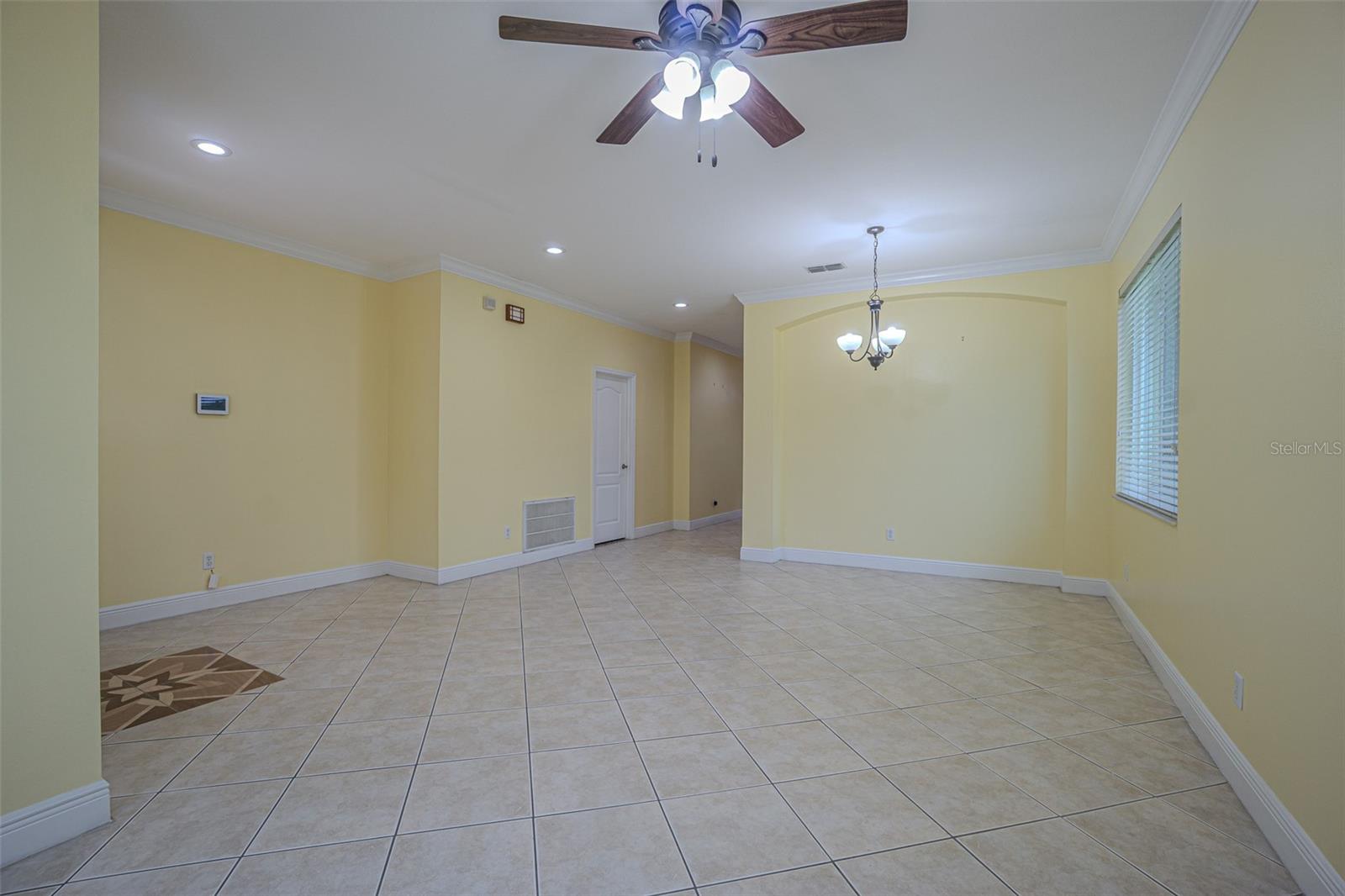 Image 7 of 44 For 20520 Sultana Court