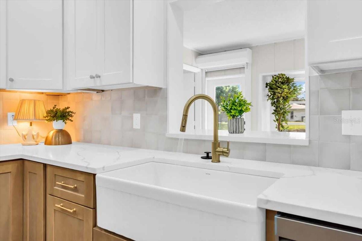 Image 12 of 32 For 162 Circlewood Drive C2-7