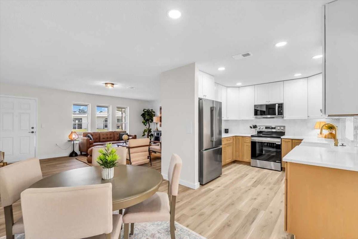 Image 13 of 32 For 162 Circlewood Drive C2-7