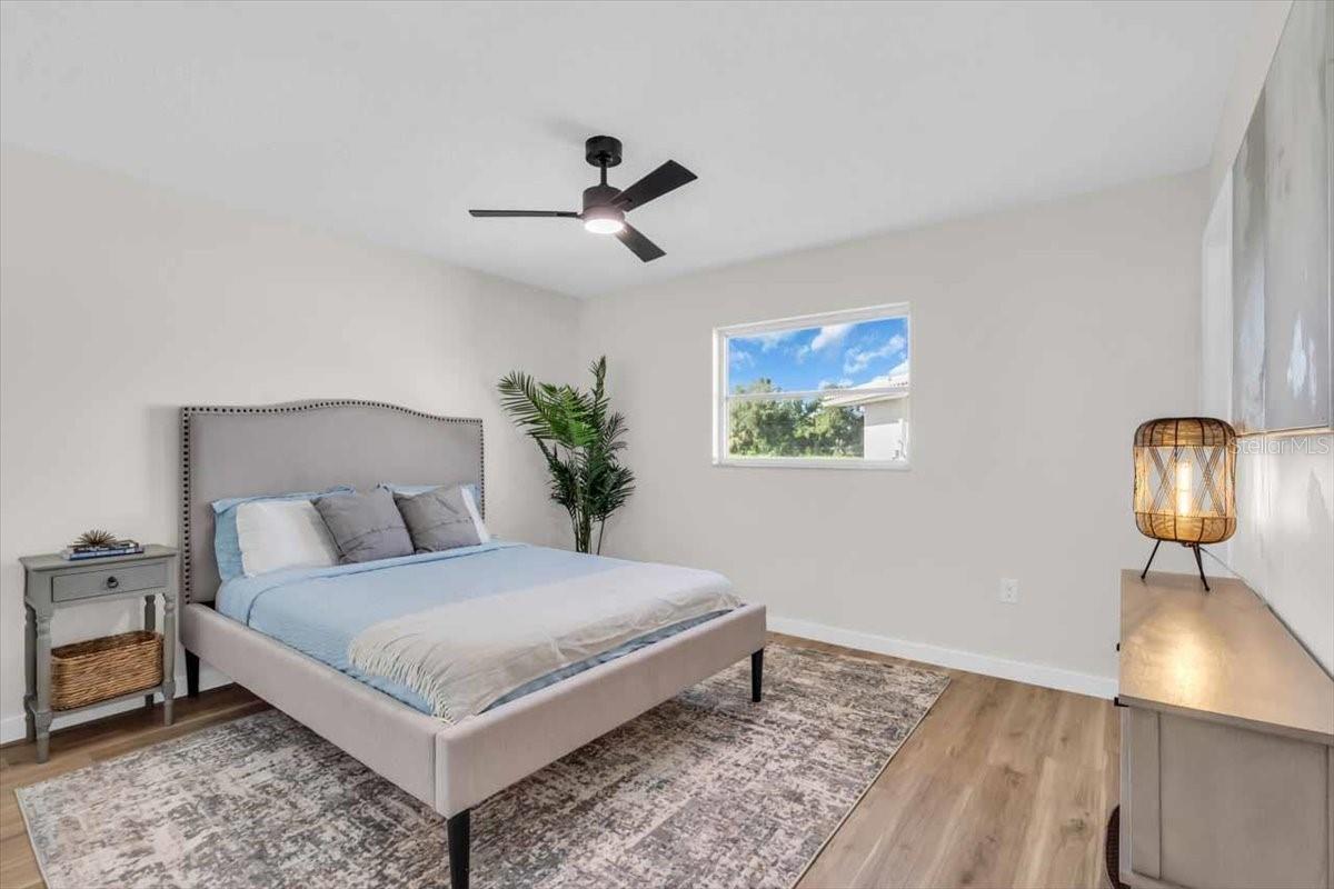 Image 17 of 32 For 162 Circlewood Drive C2-7