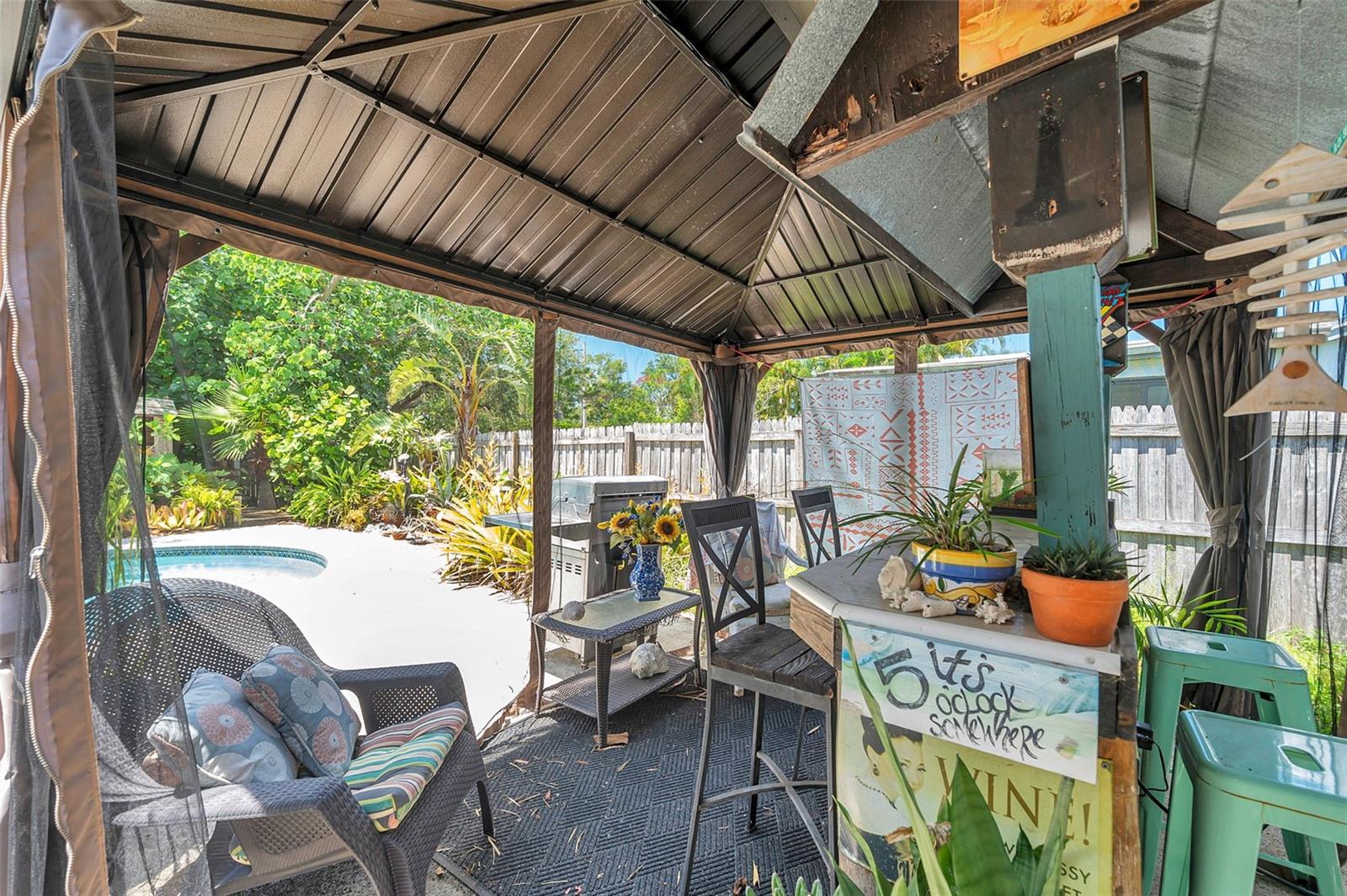 Image 32 of 40 For 7346 118th Terrace