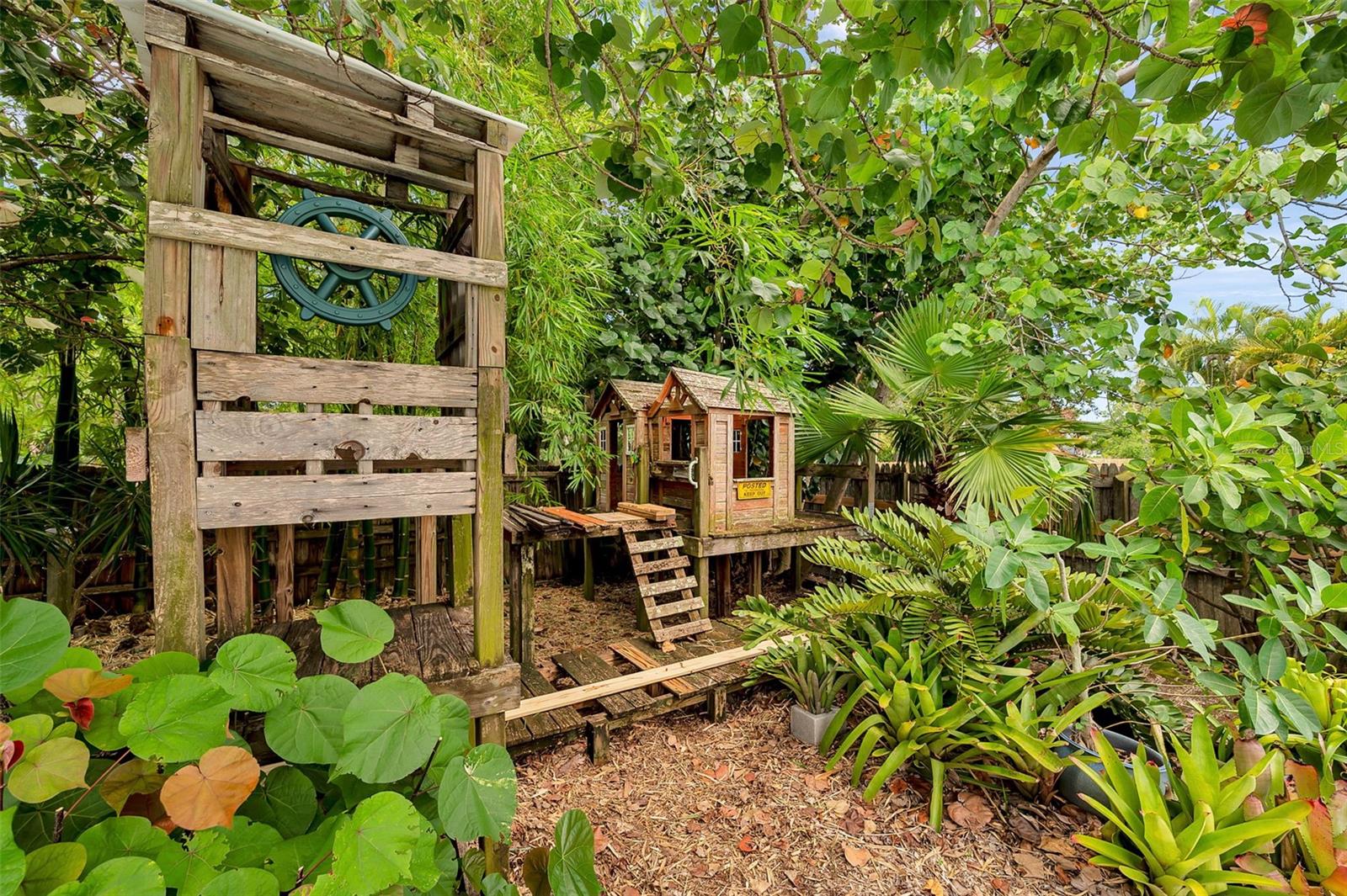 Image 37 of 40 For 7346 118th Terrace