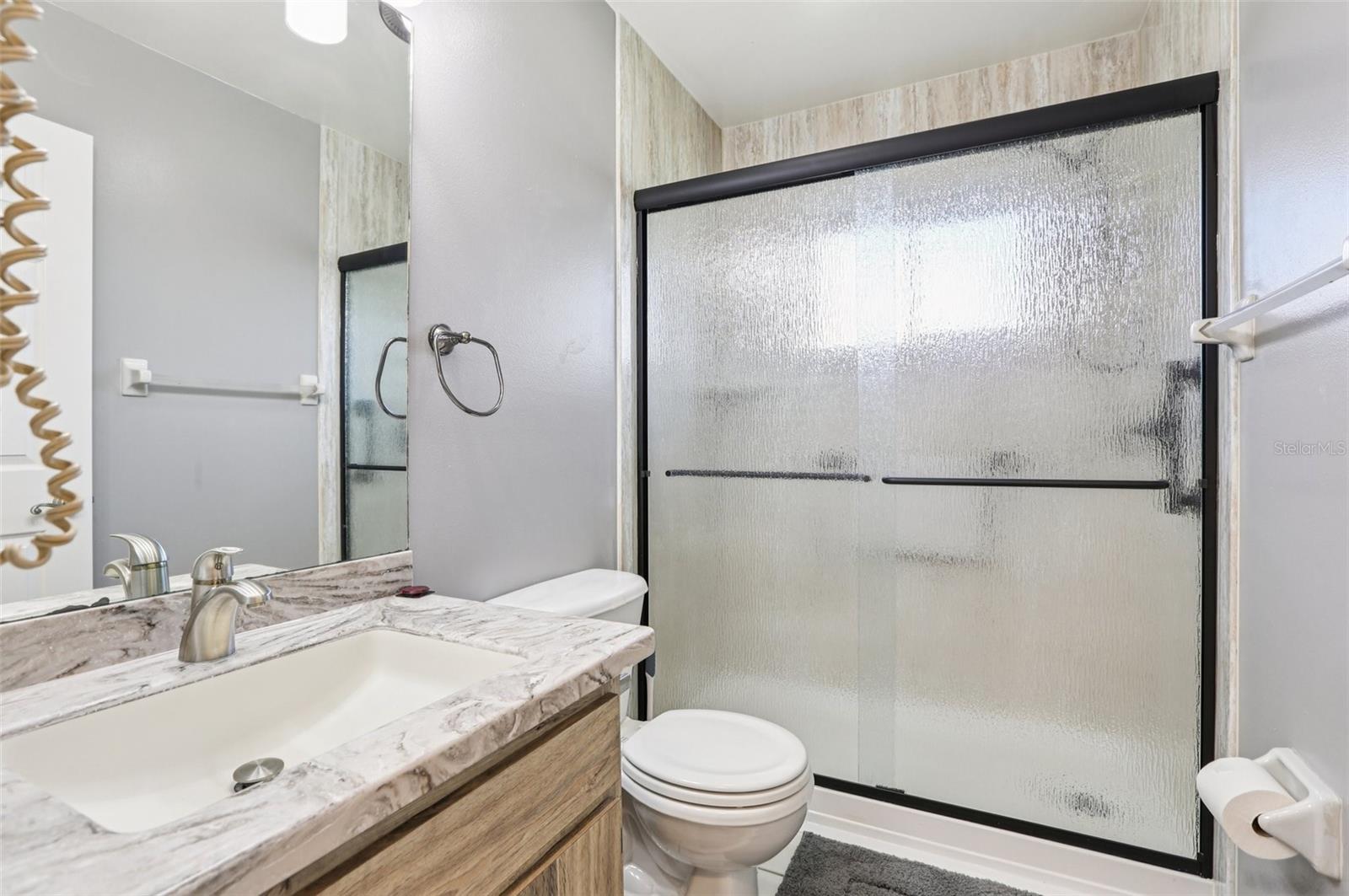 Image 32 of 61 For 310 Thorn Hill Place