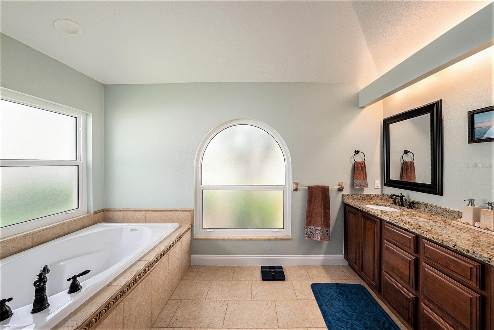 Image 11 of 25 For 11918 Keating Drive