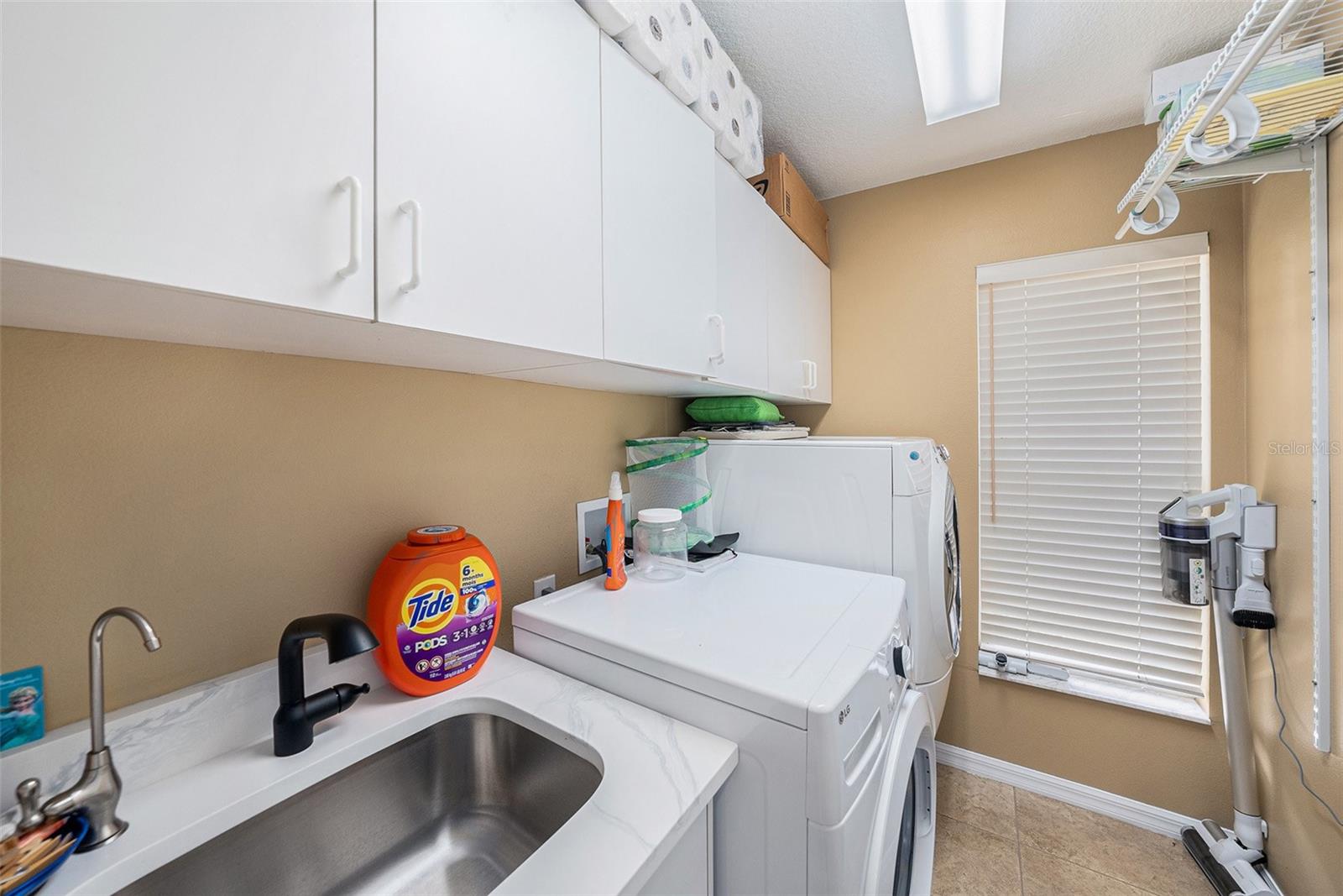 Image 19 of 25 For 11918 Keating Drive