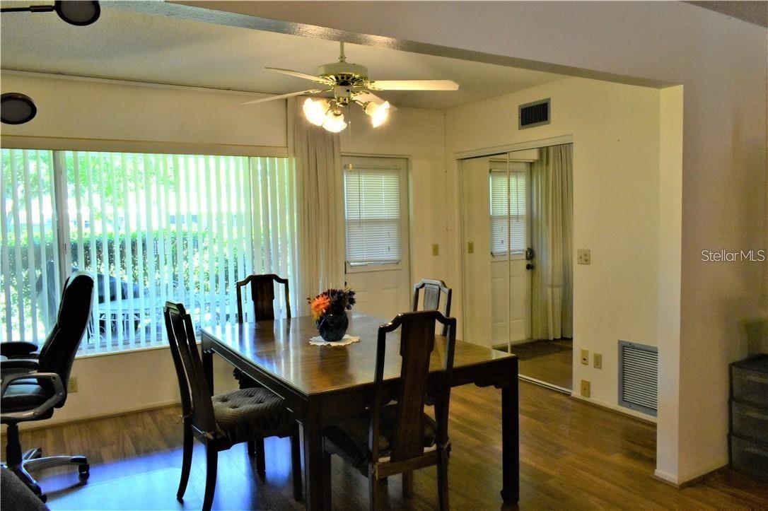 Image 15 of 74 For 2440 World Parkway Boulevard 6