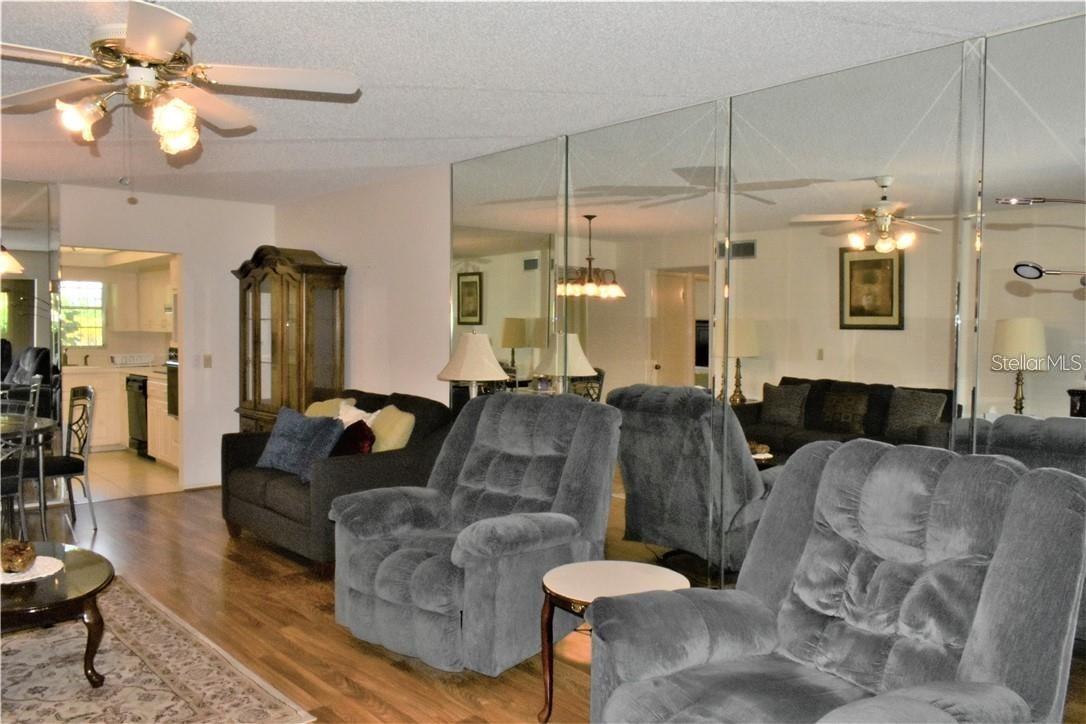 Image 8 of 74 For 2440 World Parkway Boulevard 6