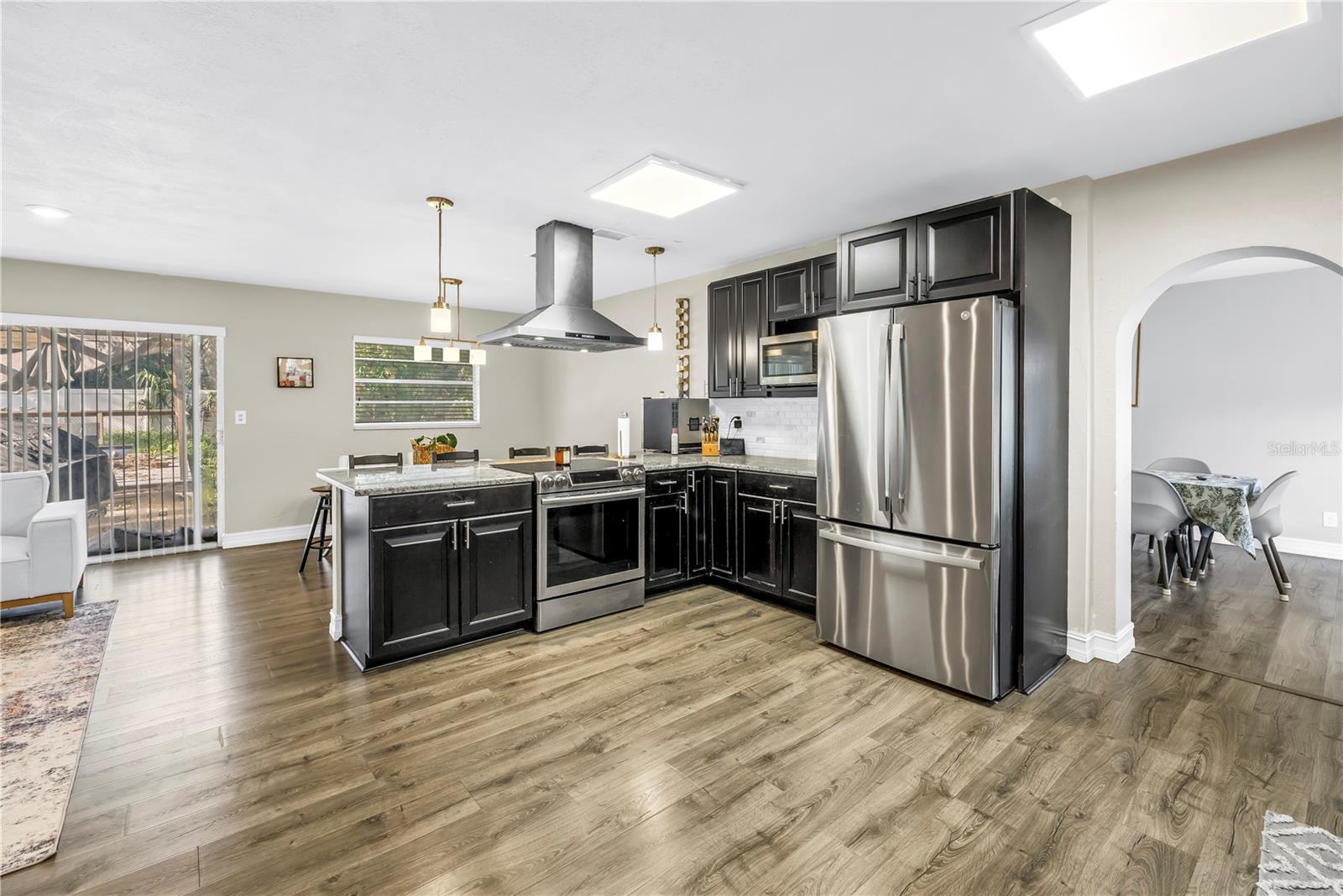 Image 3 of 28 For 4708 Coachman Avenue