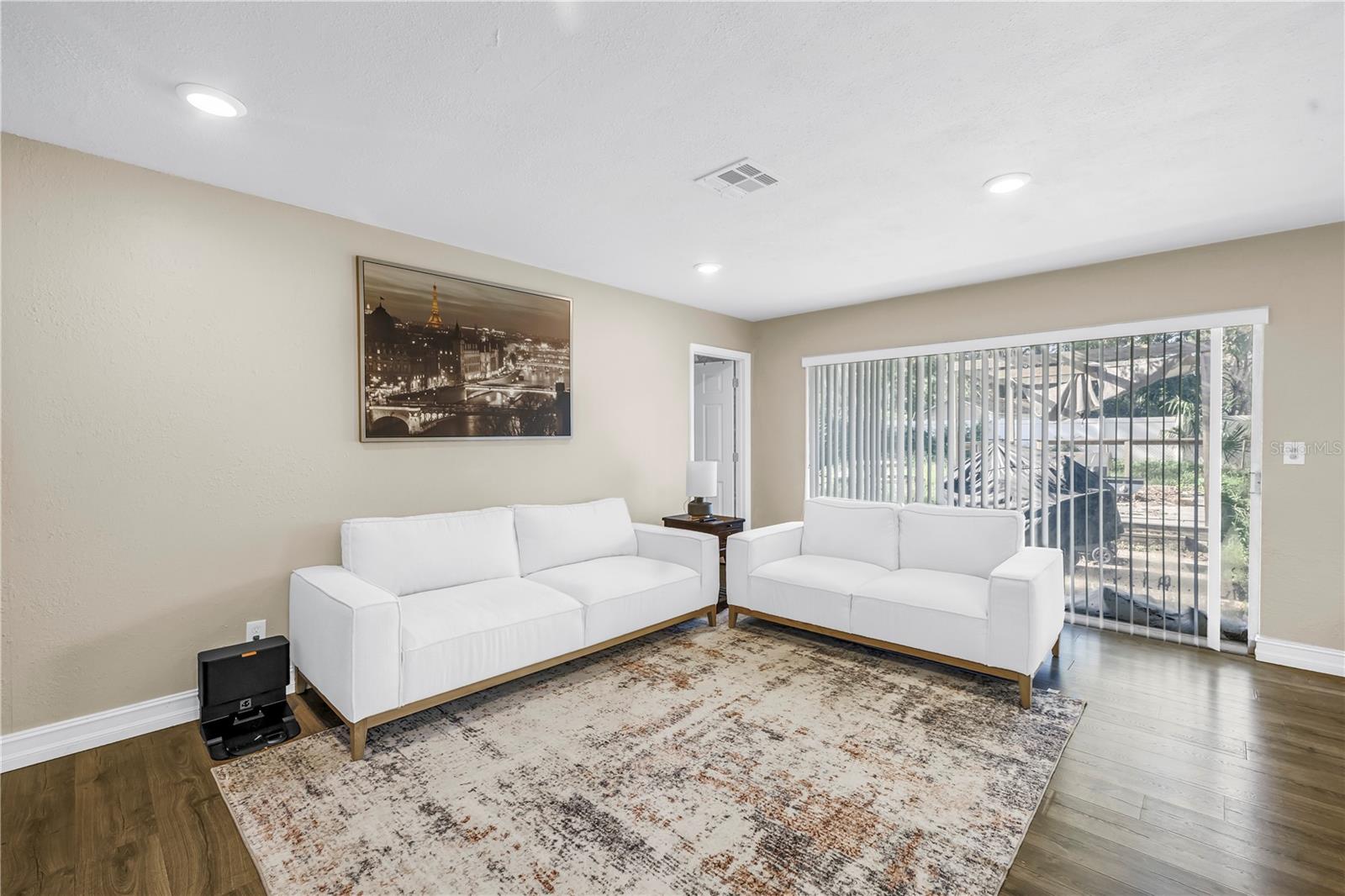 Image 8 of 28 For 4708 Coachman Avenue