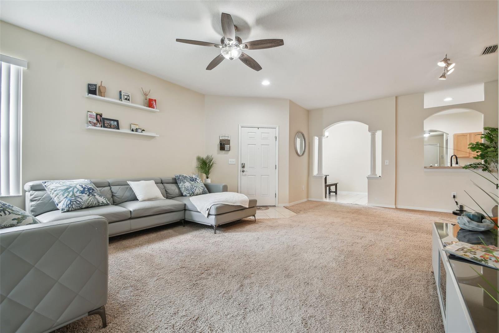Image 12 of 23 For 31451 Shaker Circle