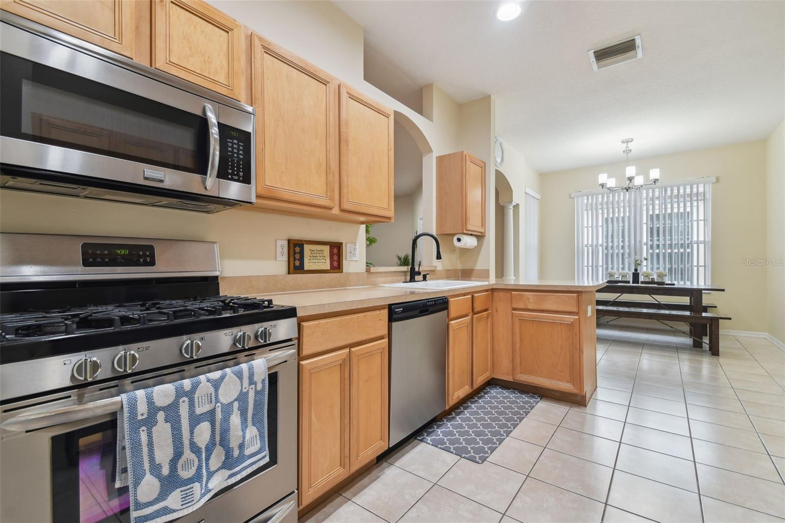 Image 15 of 23 For 31451 Shaker Circle
