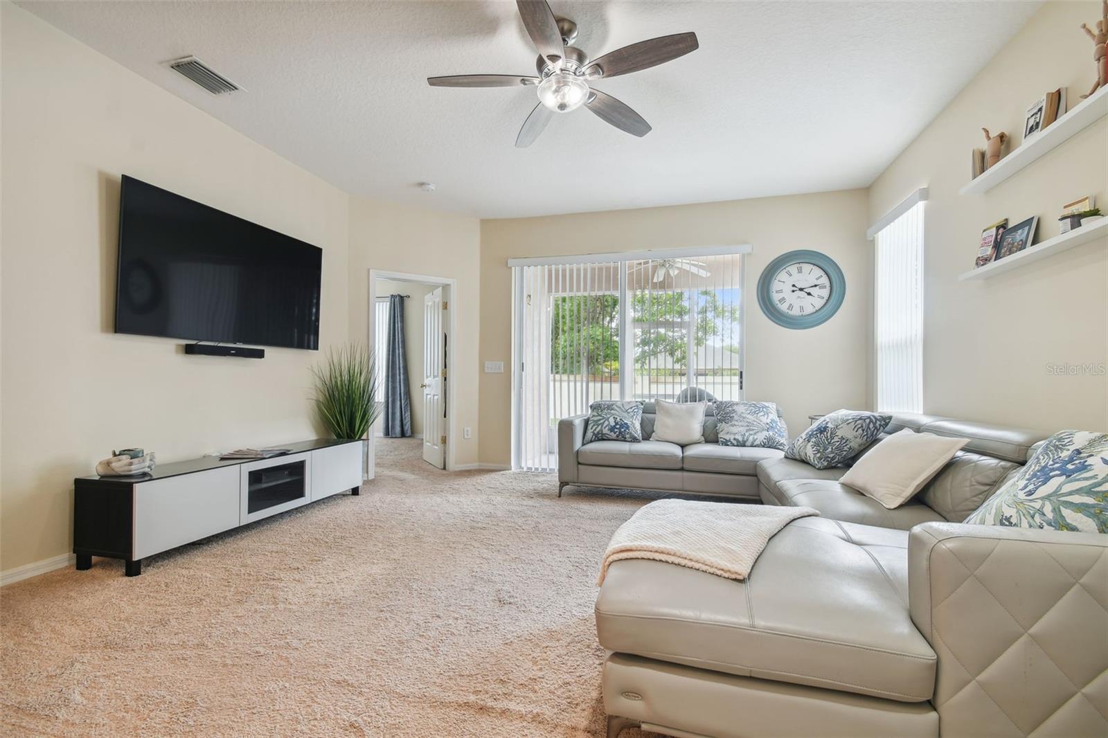 Image 2 of 23 For 31451 Shaker Circle