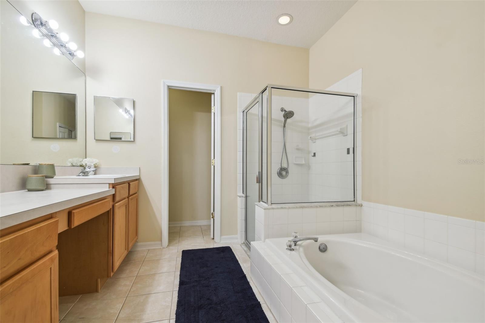 Image 6 of 23 For 31451 Shaker Circle