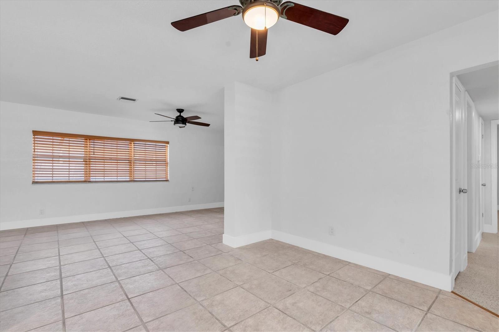 Image 24 of 61 For 999 38th Avenue Ne