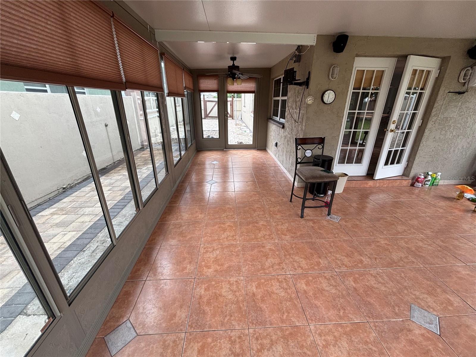 Image 30 of 61 For 999 38th Avenue Ne