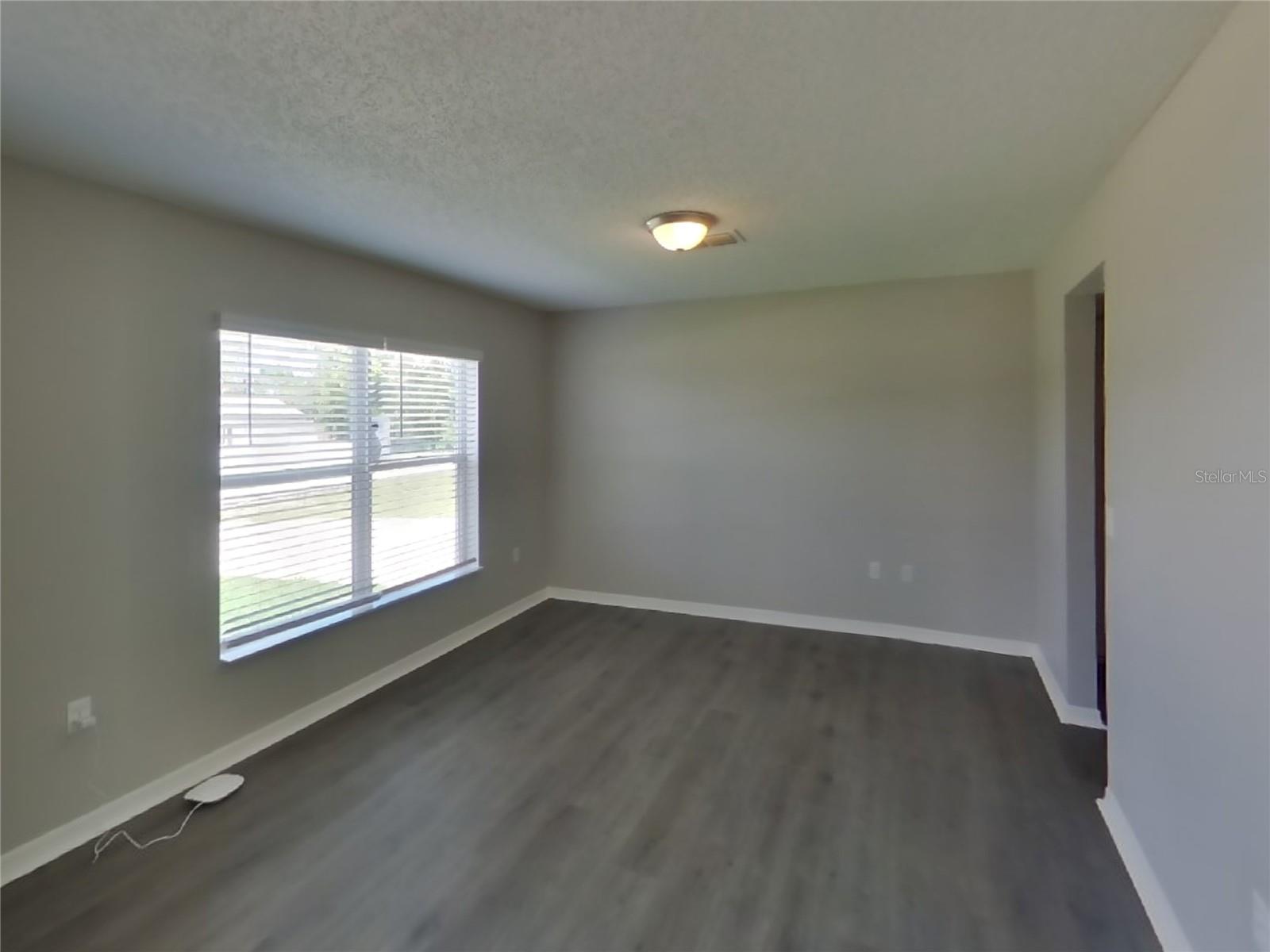 Image 4 of 18 For 13085 Siam Drive