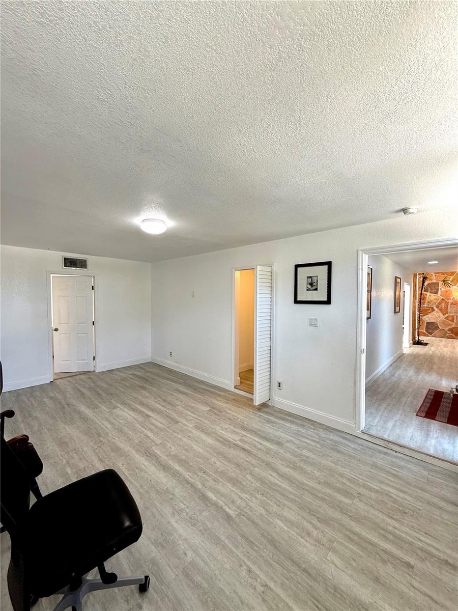 Image 17 of 78 For 7990 42nd Street N