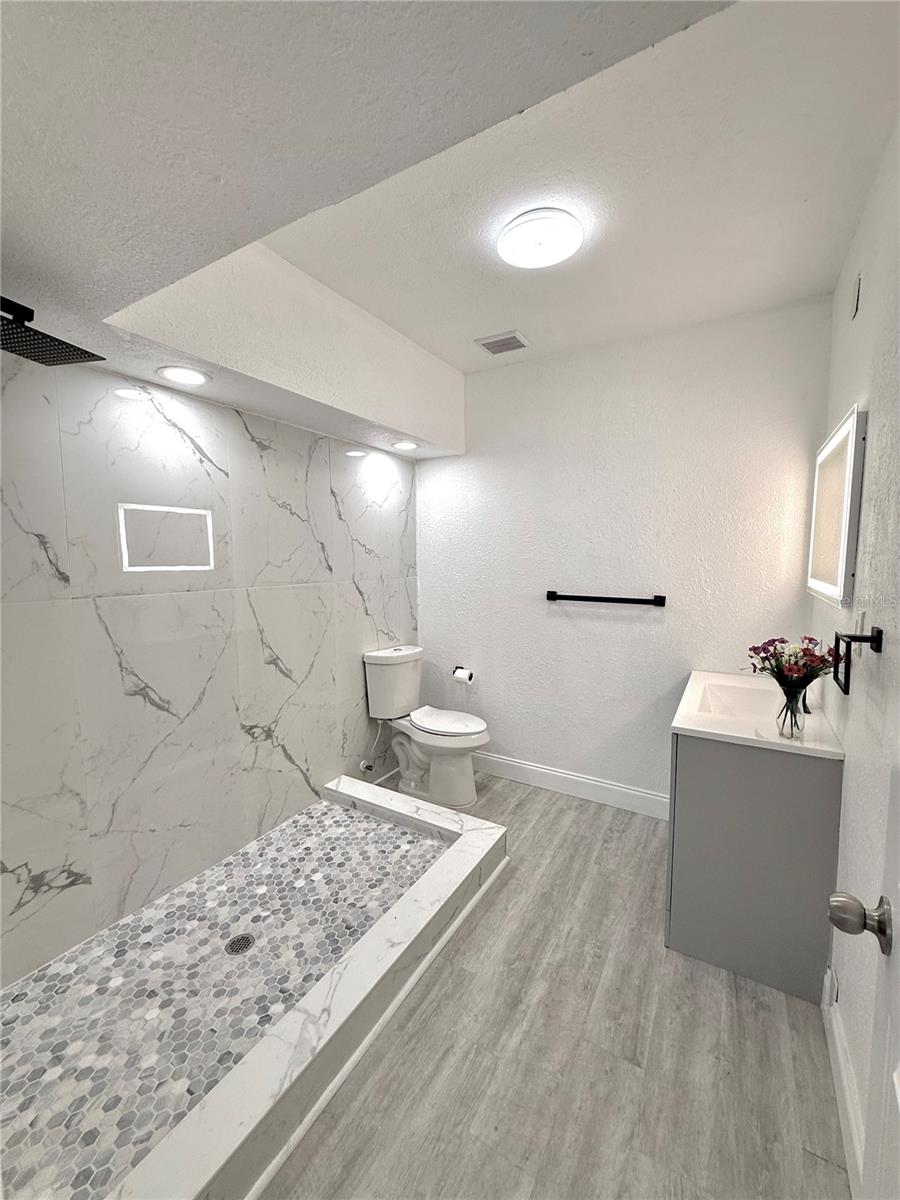 Image 21 of 78 For 7990 42nd Street N