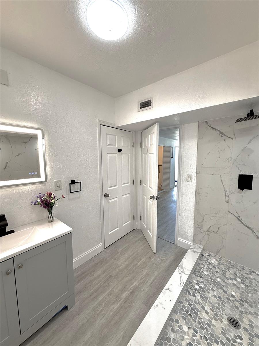 Image 22 of 78 For 7990 42nd Street N