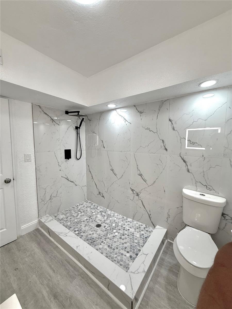 Image 23 of 78 For 7990 42nd Street N