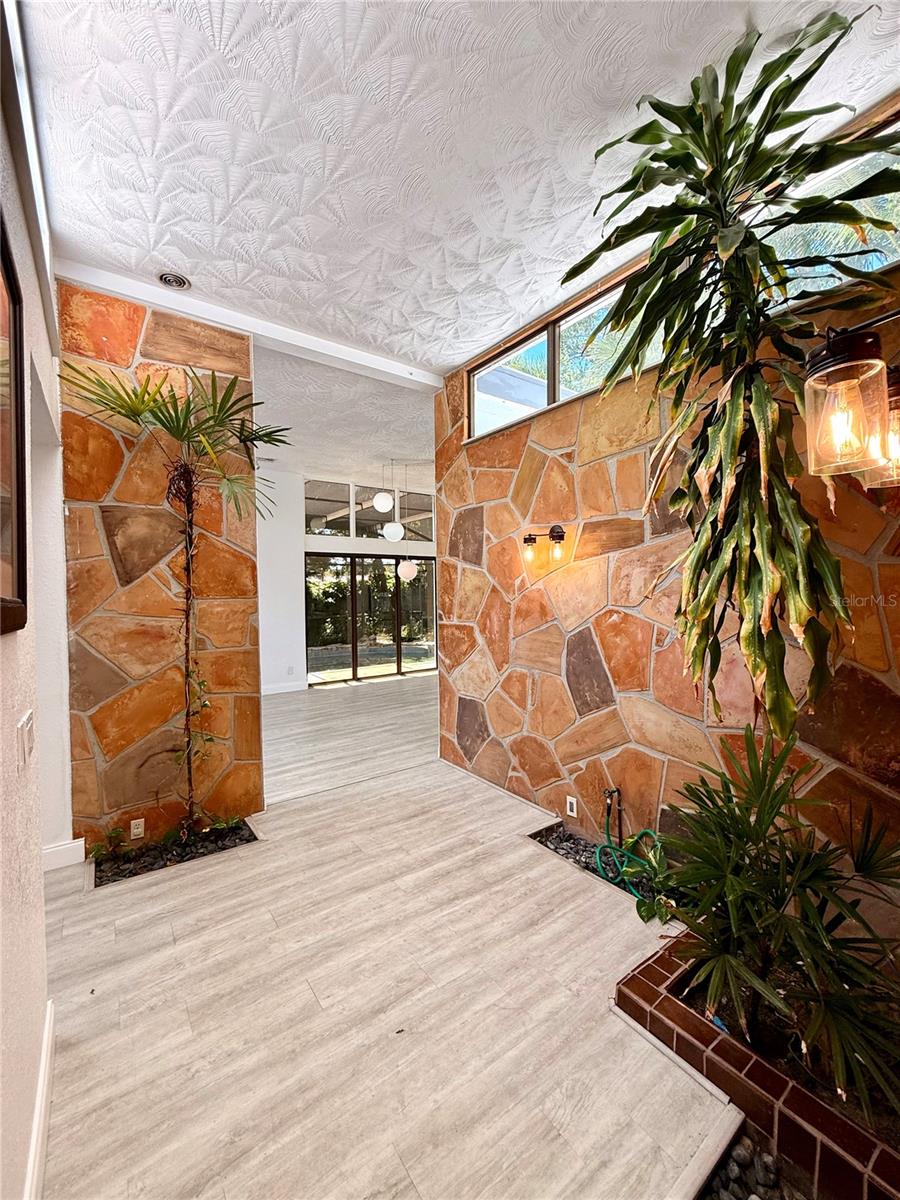 Image 7 of 78 For 7990 42nd Street N