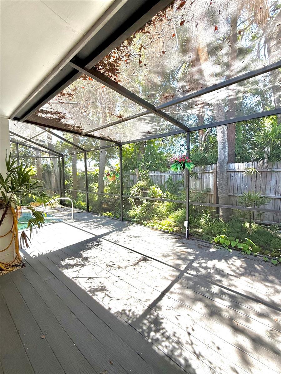 Image 76 of 78 For 7990 42nd Street N