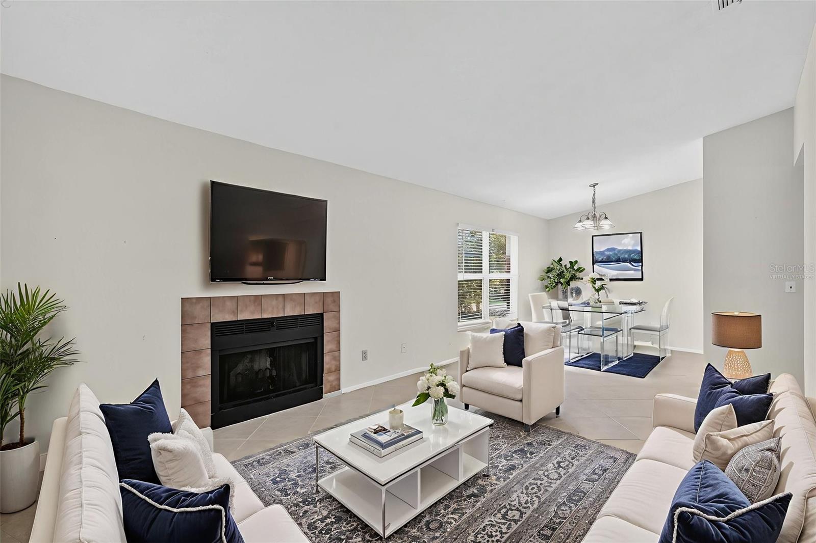 Image 2 of 25 For 3455 Countryside Boulevard 34