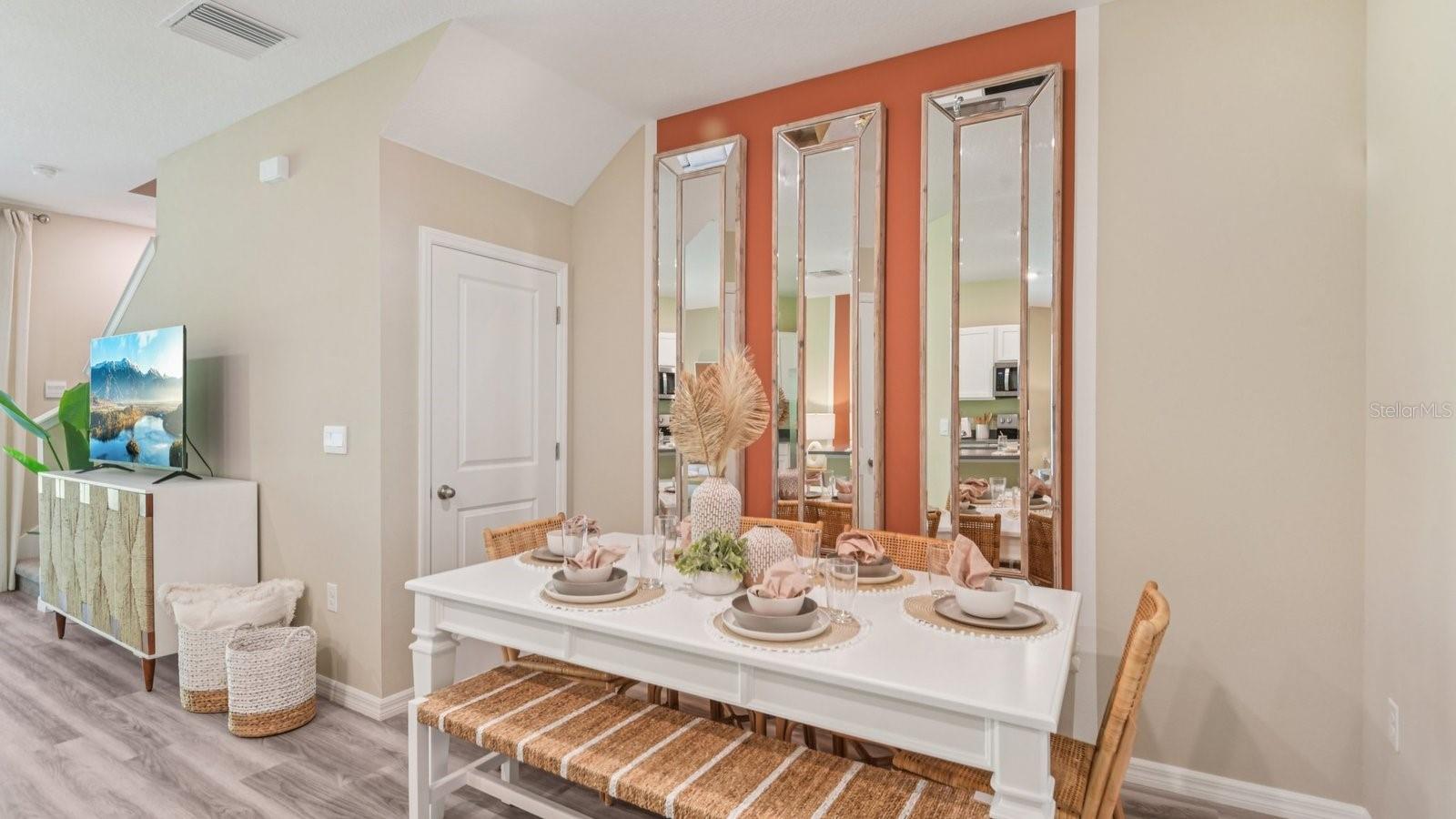 Image 10 of 32 For 8058 Swan Mist Way
