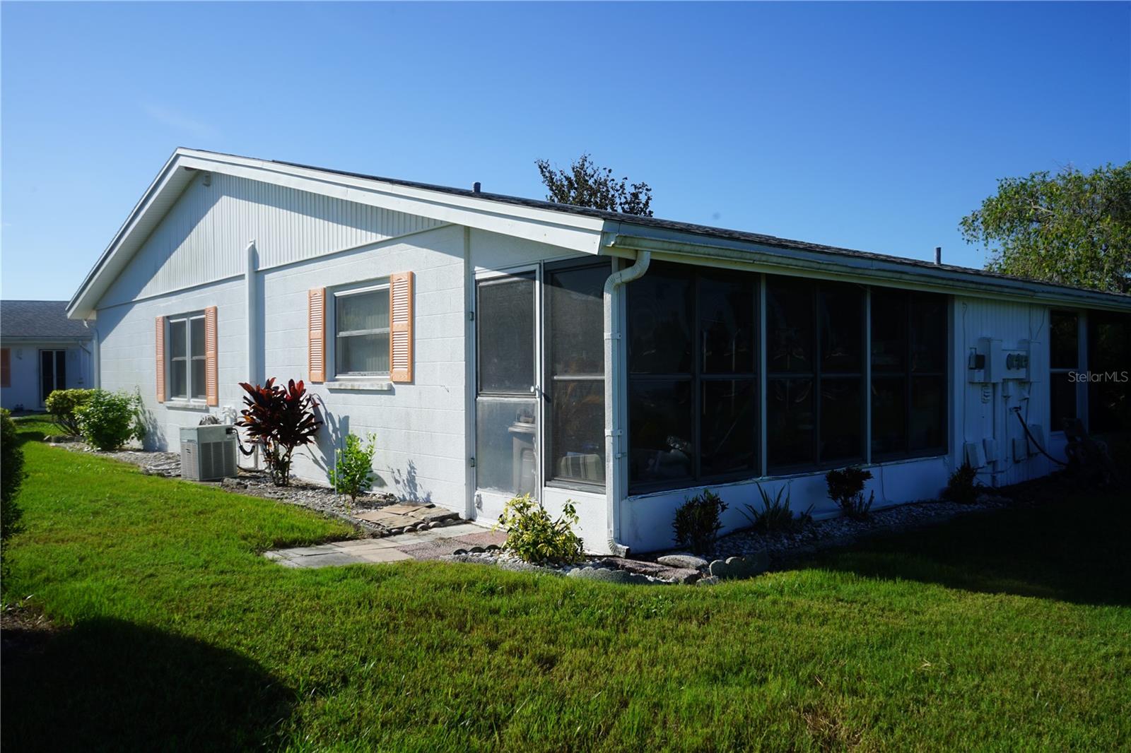 Image 16 of 41 For 1902 Andover Street 203