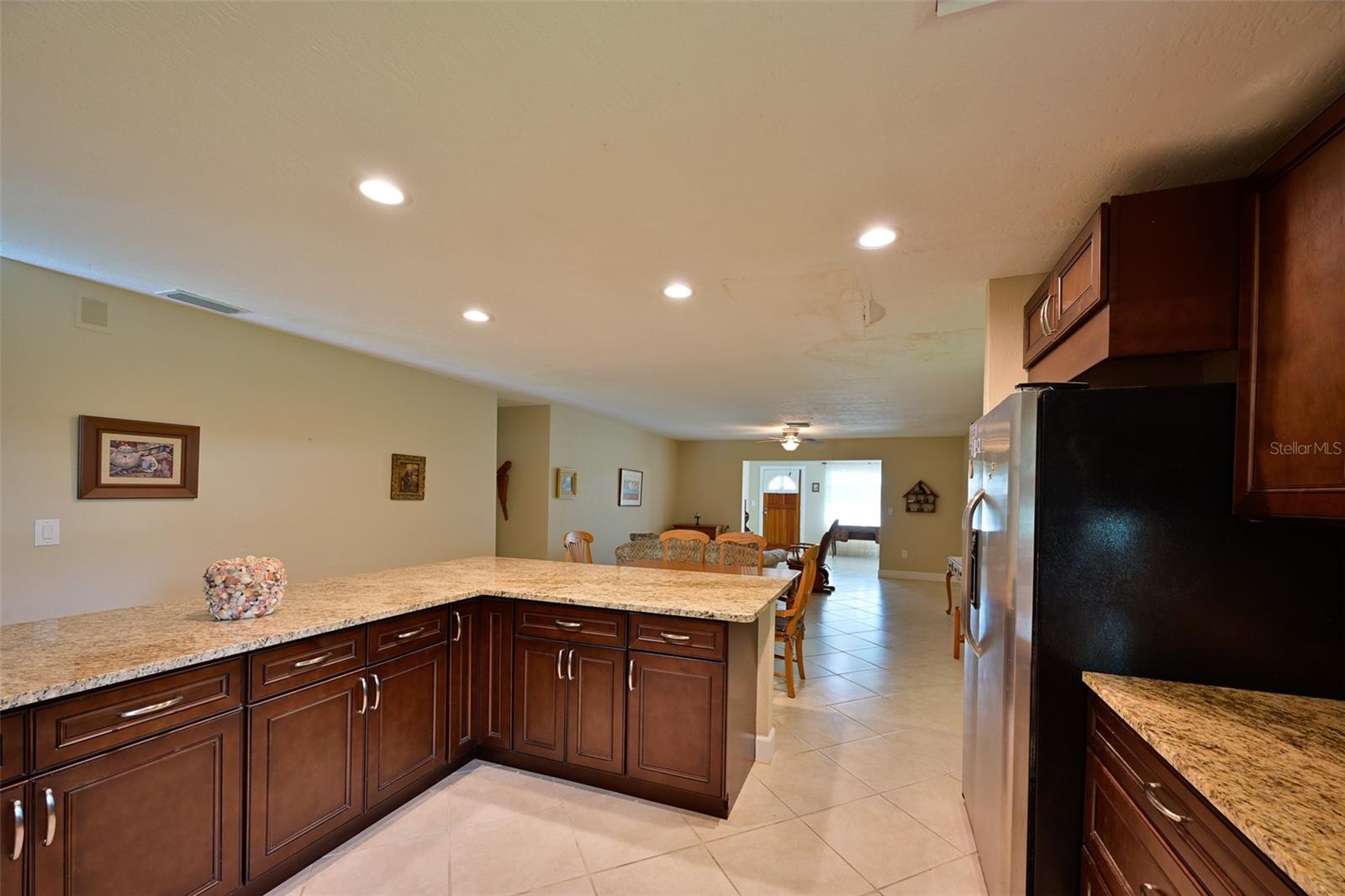 Image 16 of 48 For 1614 Stafford Lane 1206