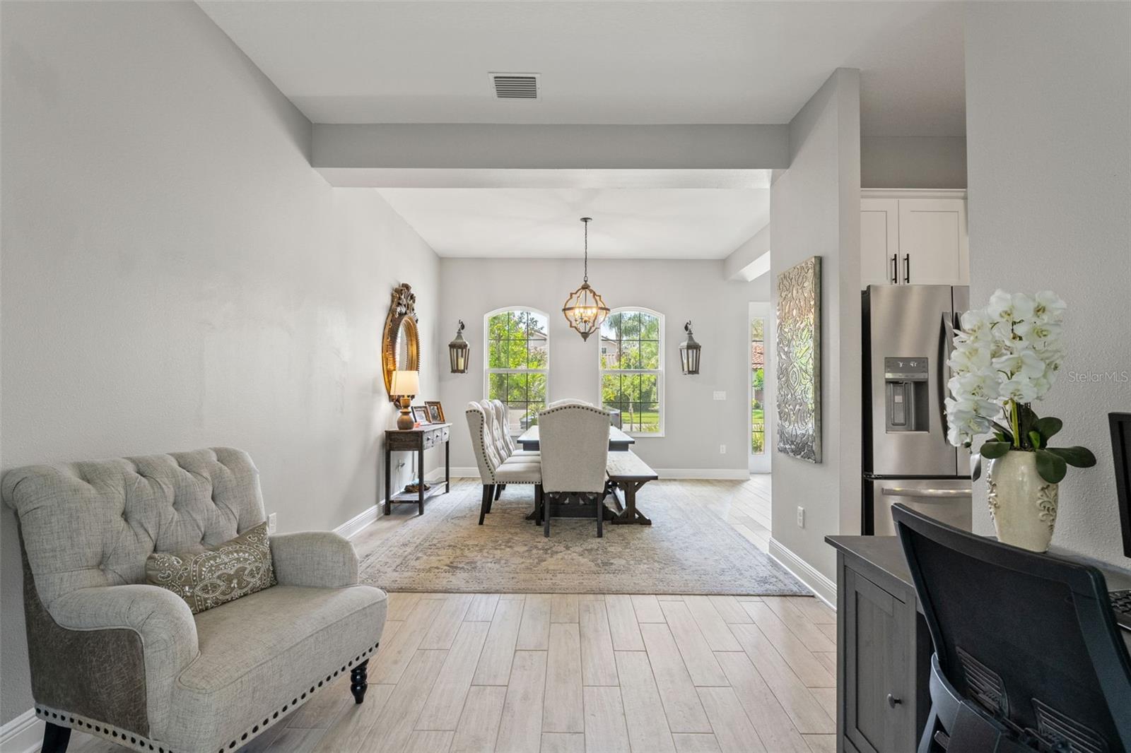 Listing photo id 40 for 32924 Estate Garden Drive