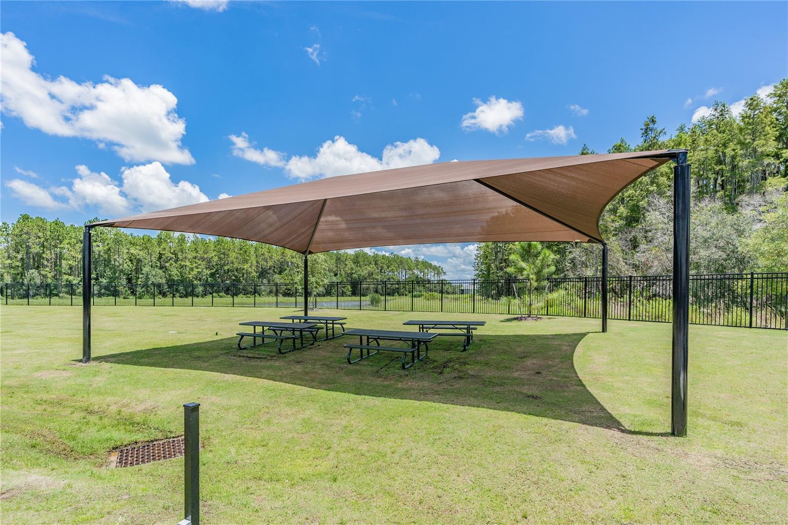 Listing photo id 70 for 32924 Estate Garden Drive