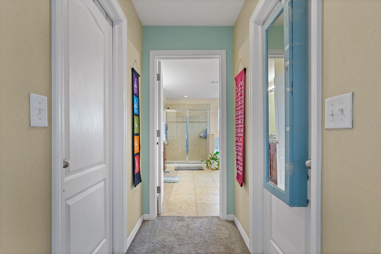 Image 22 of 46 For 11620 Warren Oaks Place